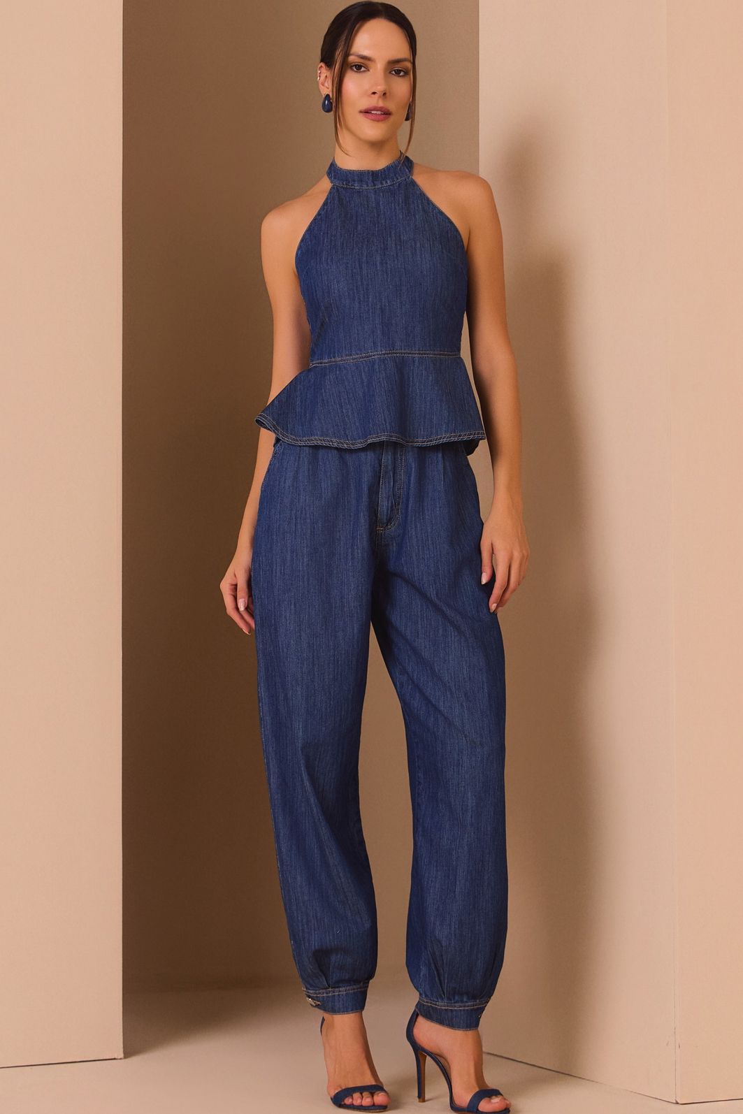 Calça slouchy em denim leve 97659 Linzzi Calça slouchy em denim leve 97659 Linzzi