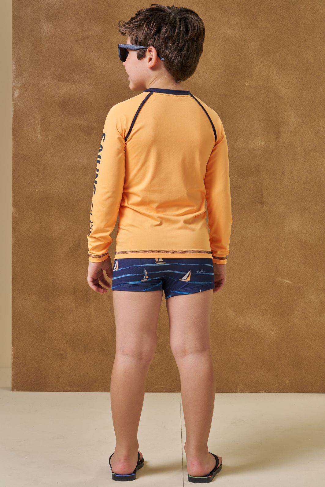 Conjunto de camiseta e sunga em malha UV dry com proteção UV50+ 96174 LucBoo Infantil Menino Conjunto de camiseta e sunga em malha UV dry com proteção UV50+ 96174 LucBoo Infantil Menino