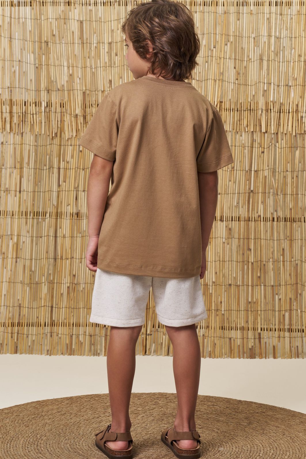 Conjunto de camiseta em meia malha e bermuda em moletom linho sem pelúcia 99004 LucBoo Infantil Menino Conjunto de camiseta em meia malha e bermuda em moletom linho sem pelúcia 99004 LucBoo Infantil Menino