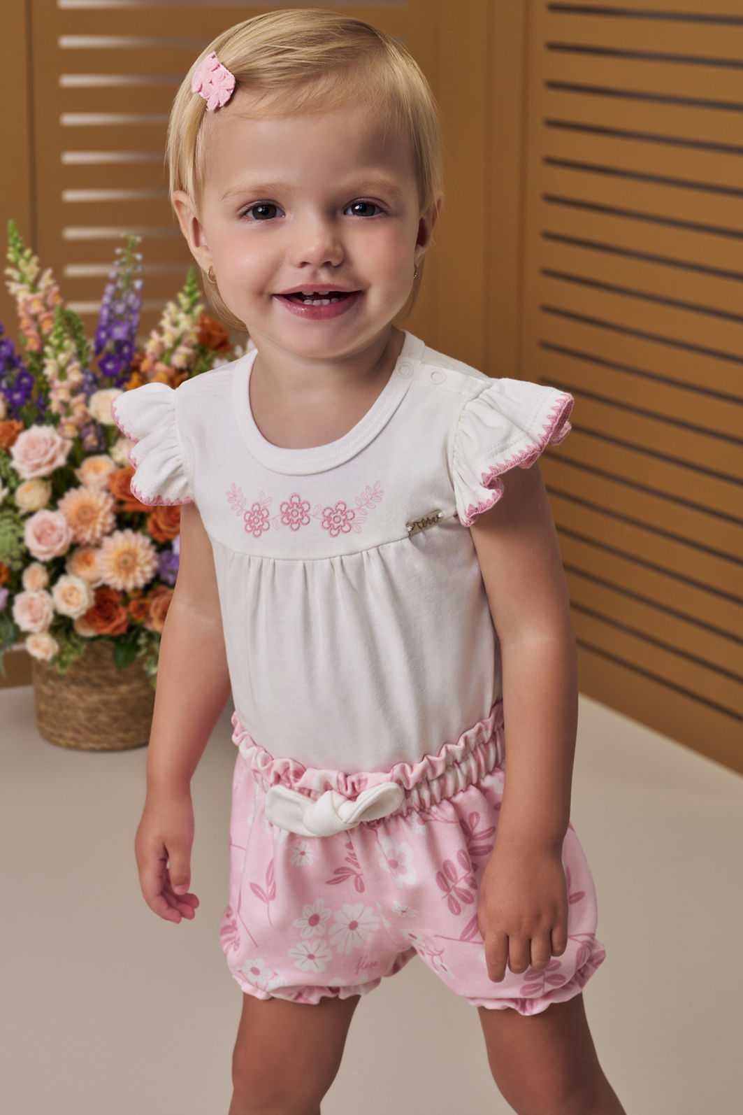 Conjunto de body em suedine com shorts em molecotton 98565 Infanti Bebê Menina Conjunto de body em suedine com shorts em molecotton 98565 Infanti Bebê Menina