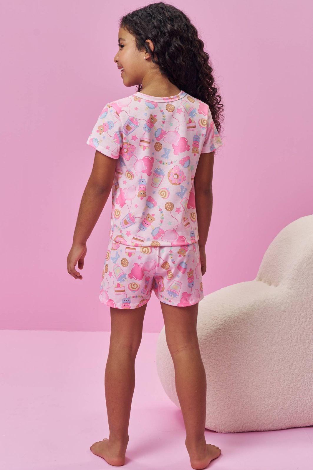 Conjunto de pijama de blusa em malha fresh e shorts em malha fresh 94270 Kukiê Infantil Menina Conjunto de pijama de blusa em malha fresh e shorts em malha fresh 94270 Kukiê Infantil Menina