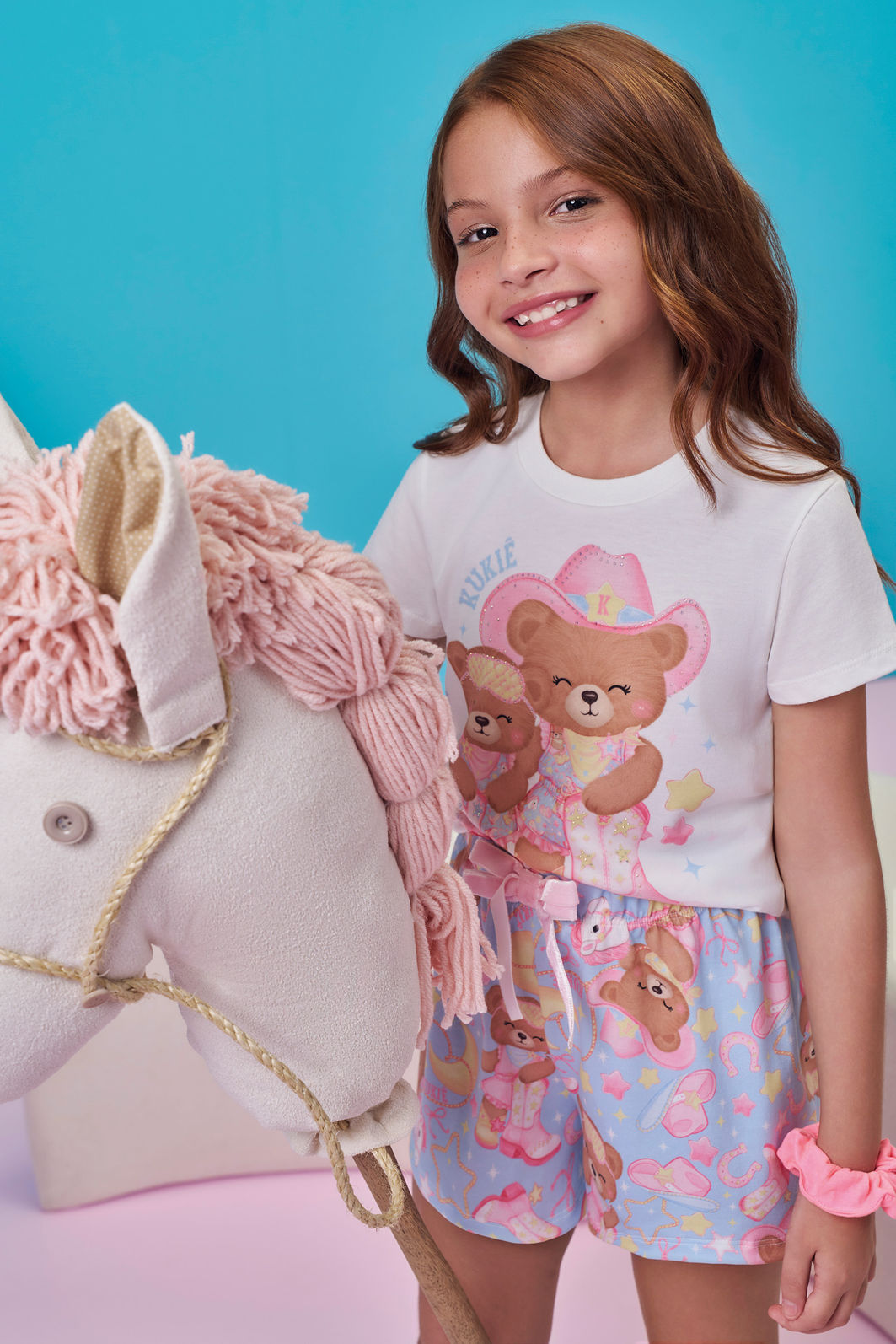 Conjunto de pijama de blusa em meia malha e shorts em malha fresh 99718 Kukiê Infantil Menina Conjunto de pijama de blusa em meia malha e shorts em malha fresh 99718 Kukiê Infantil Menina