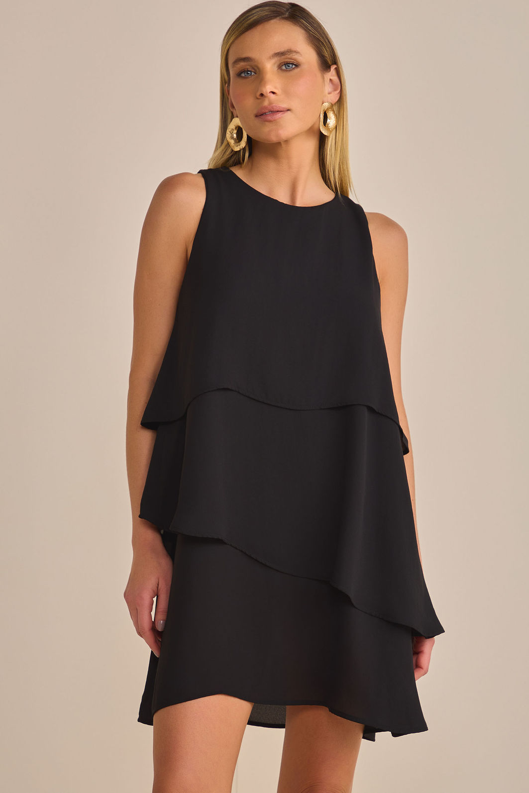 Vestido com camadas em chiffon creponado com vestido forro em malha 91980 Linzzi