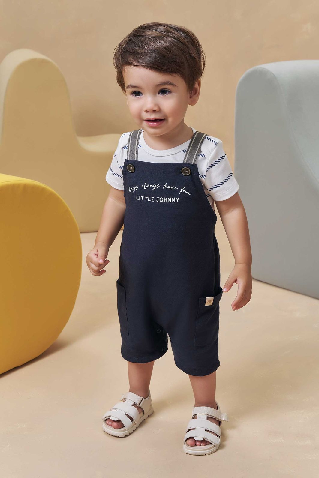 Conjunto de body em suedine e jardineira em linho santorine com elastano 94838 Johnny Fox Bebê Menino Conjunto de body em suedine e jardineira em linho santorine com elastano 94838 Johnny Fox Bebê Menino