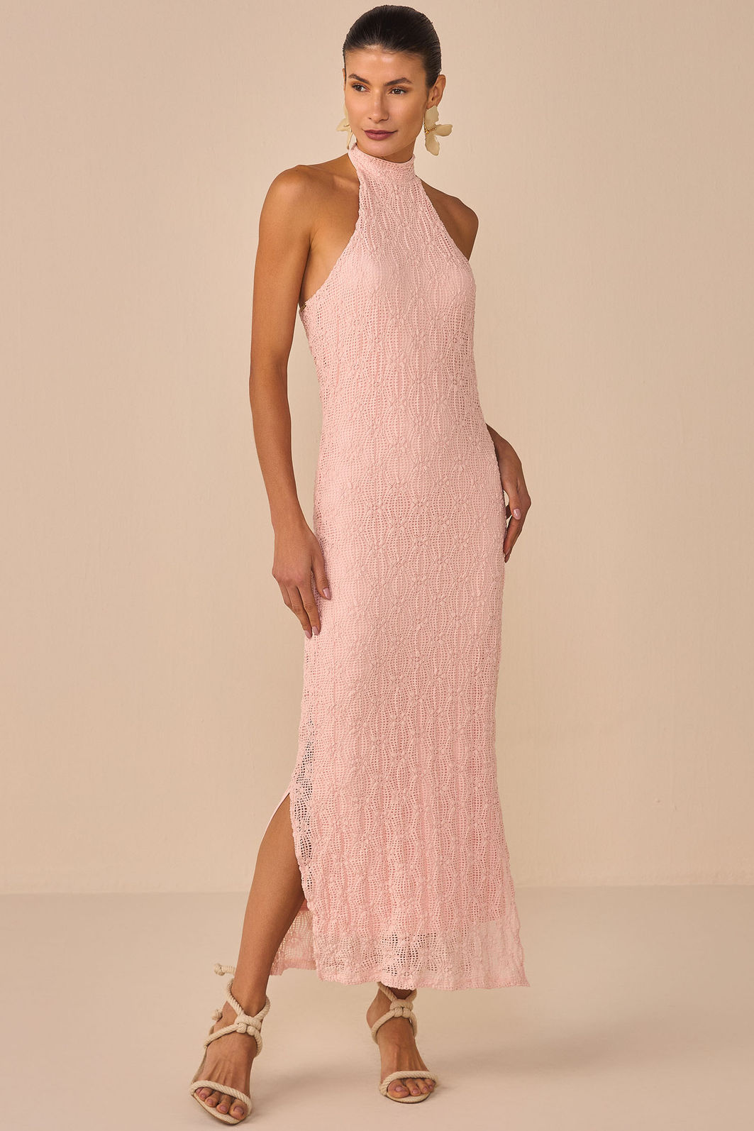 Vestido maxi midi em malha delicaté rendada 97323 Linzzi Vestido maxi midi em malha delicaté rendada 97323 Linzzi