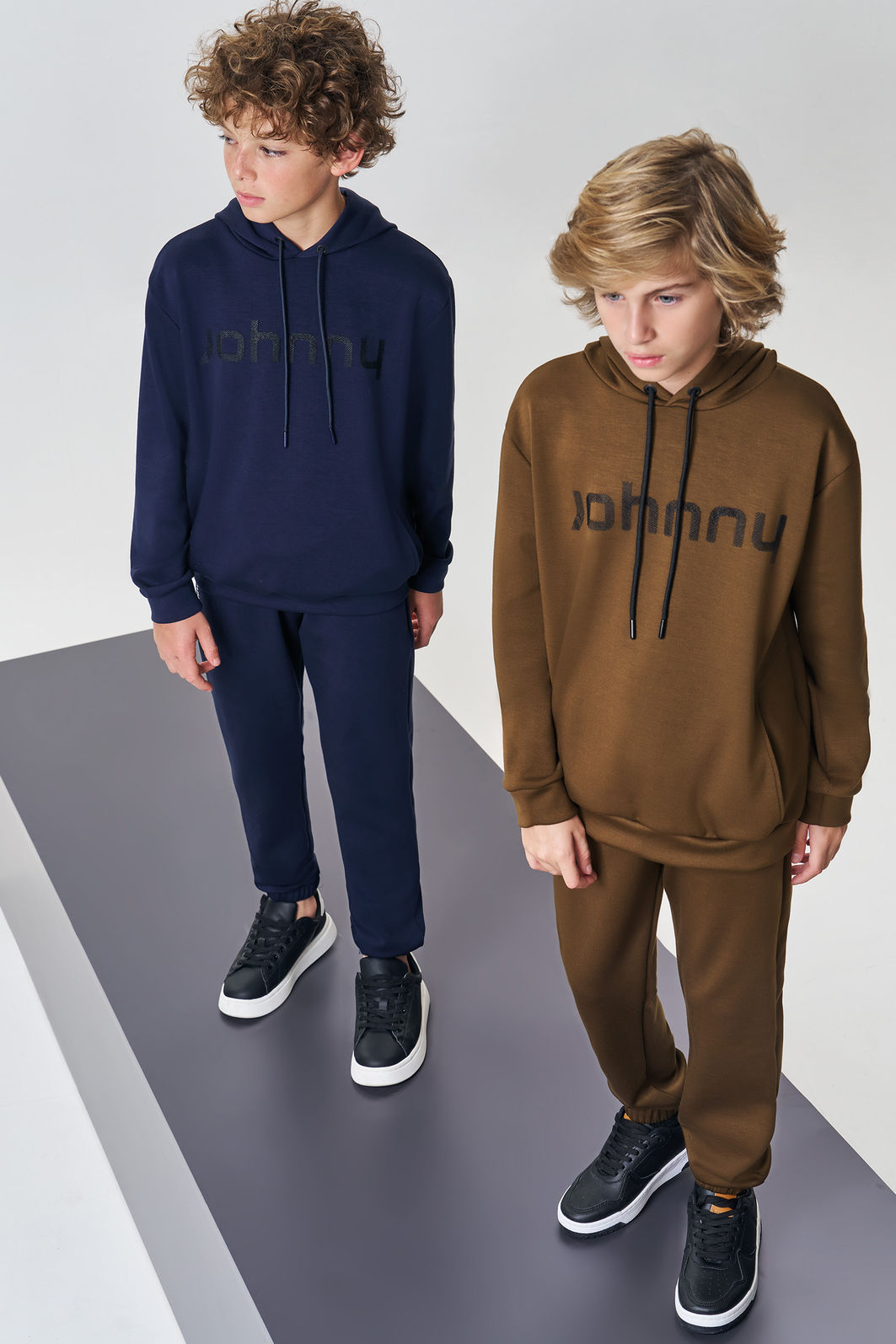 Calça jogger em malha tecnonew 89117 Johnny Fox Teen Menino Calça jogger em malha tecnonew 89117 Johnny Fox Teen Menino