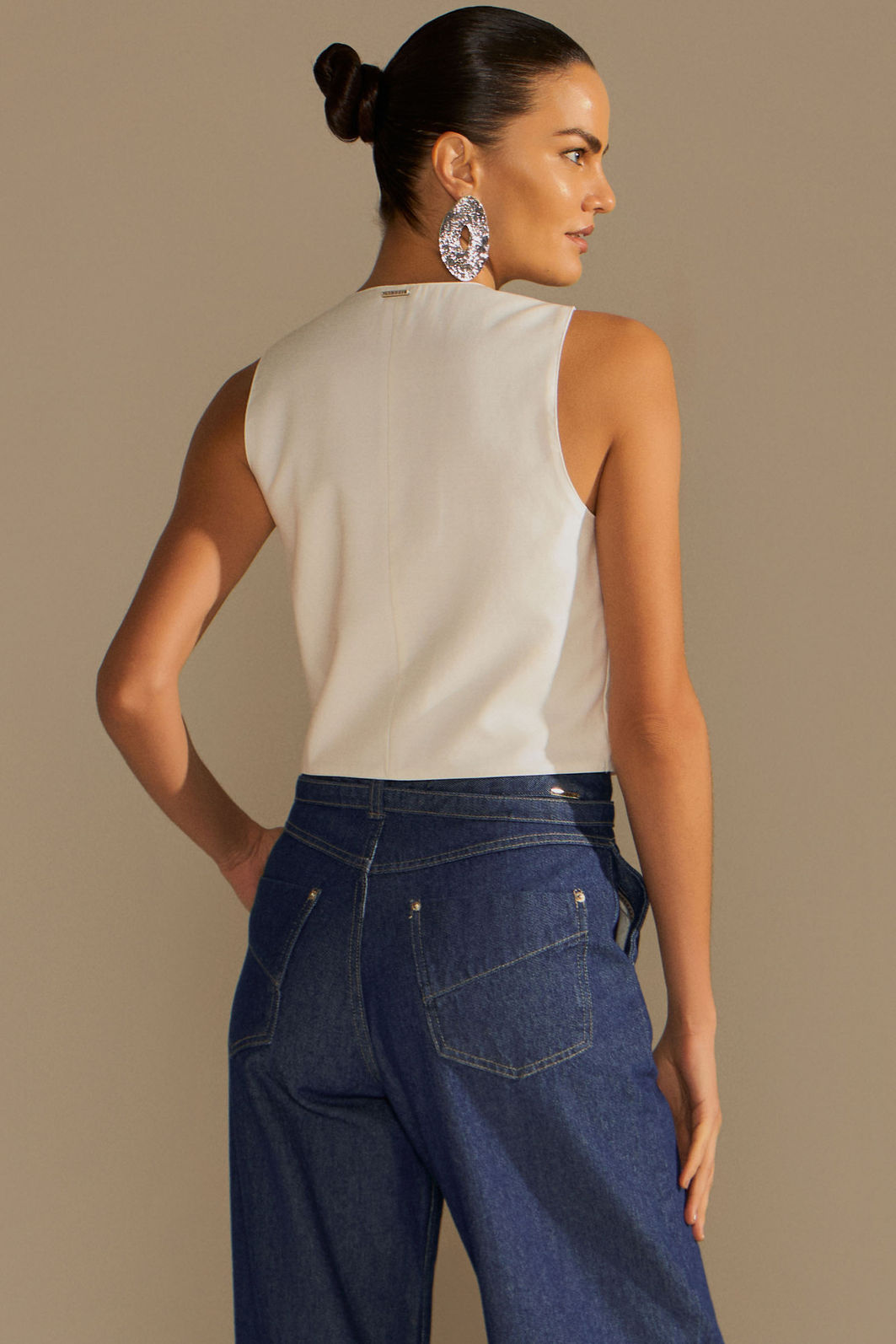 Colete alfaiataria em blend de viscose 97228 Linzzi Colete alfaiataria em blend de viscose 97228 Linzzi