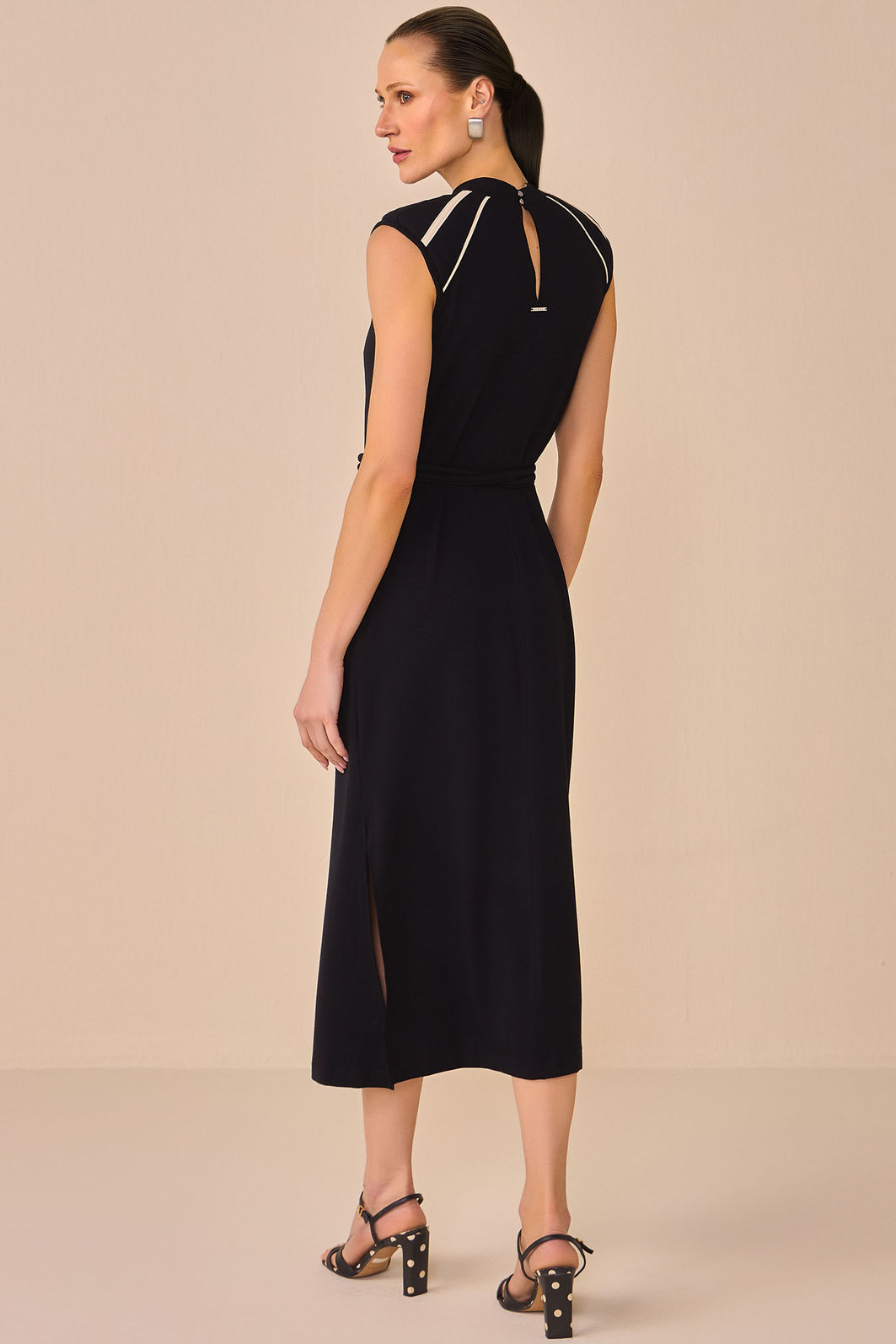 Vestido maxi midi em molevisco premium 96767 Linzzi Vestido maxi midi em molevisco premium 96767 Linzzi