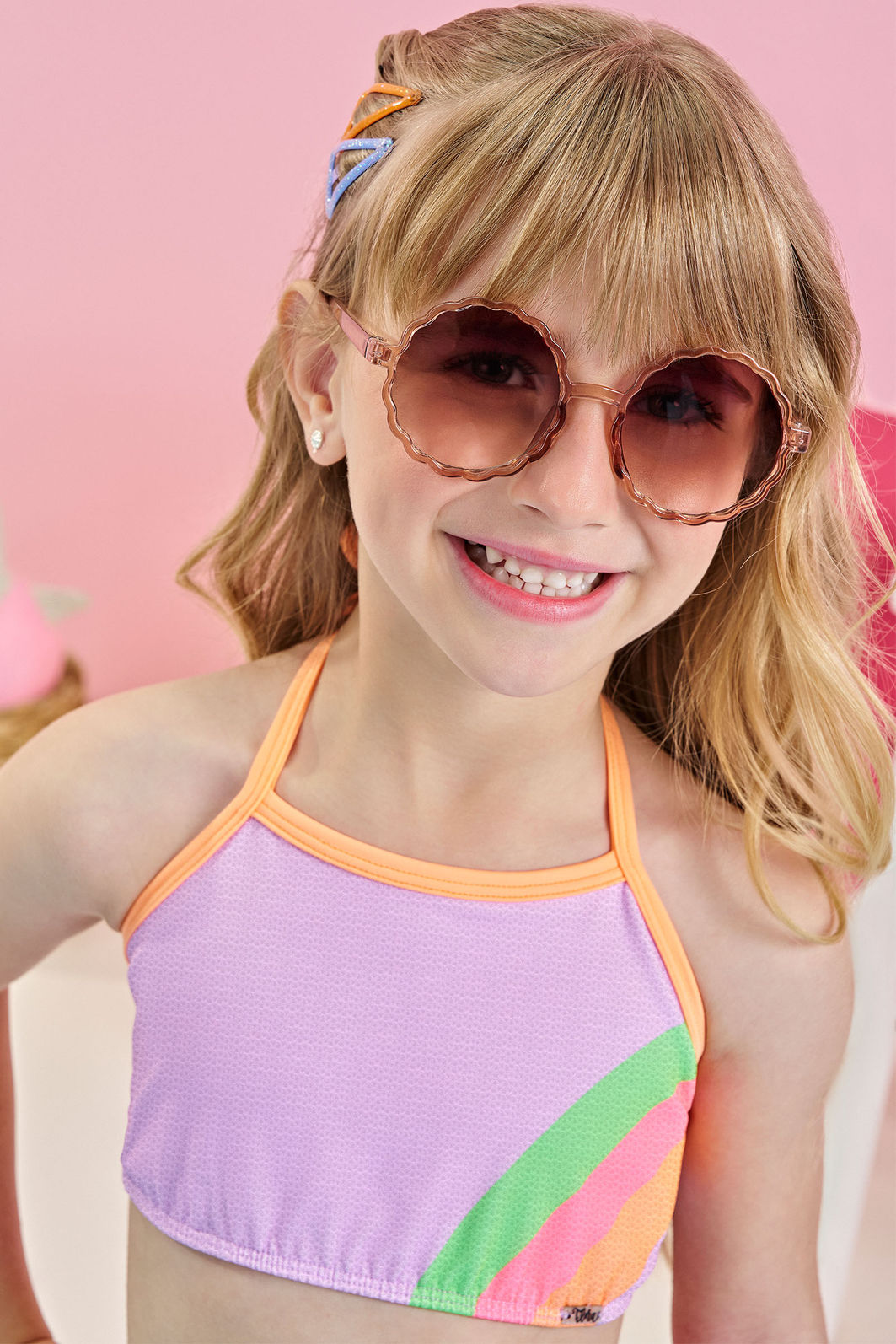 Óculos de sol com proteção UV. Acompanha caixinha e estojo porta óculos. 85786 Infanti Infantil Menina
