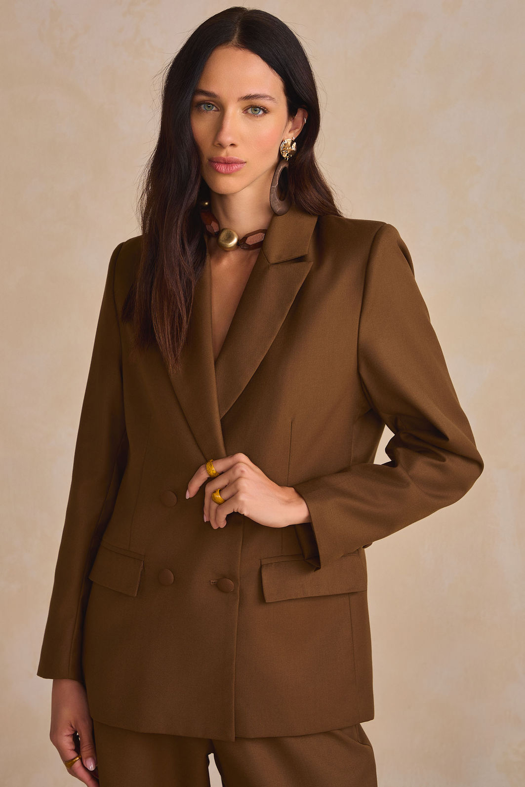 Blazer em tecido estilo alfaiataria 89924 Linzzi Blazer em tecido estilo alfaiataria 89924 Linzzi