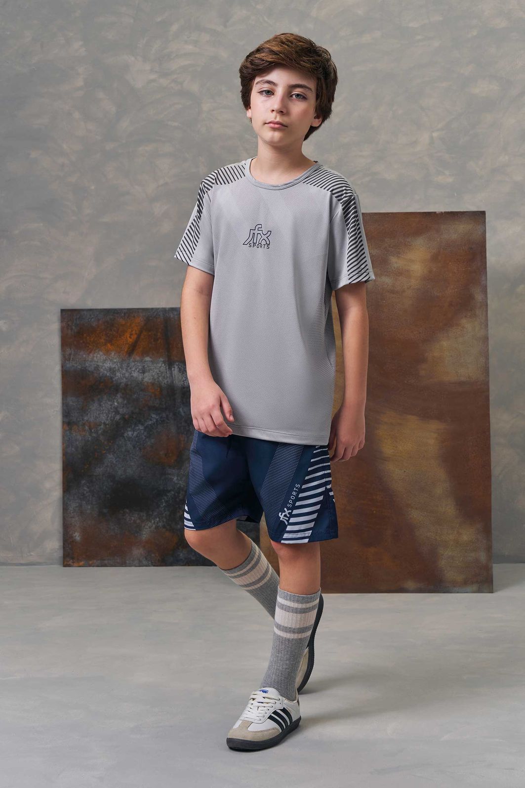 Conjunto de camiseta em malha dry yuki e bermuda em nylon ergonomic com elastano 96067 Johnny Fox Teen Menino Conjunto de camiseta em malha dry yuki e bermuda em nylon ergonomic com elastano 96067 Johnny Fox Teen Menino