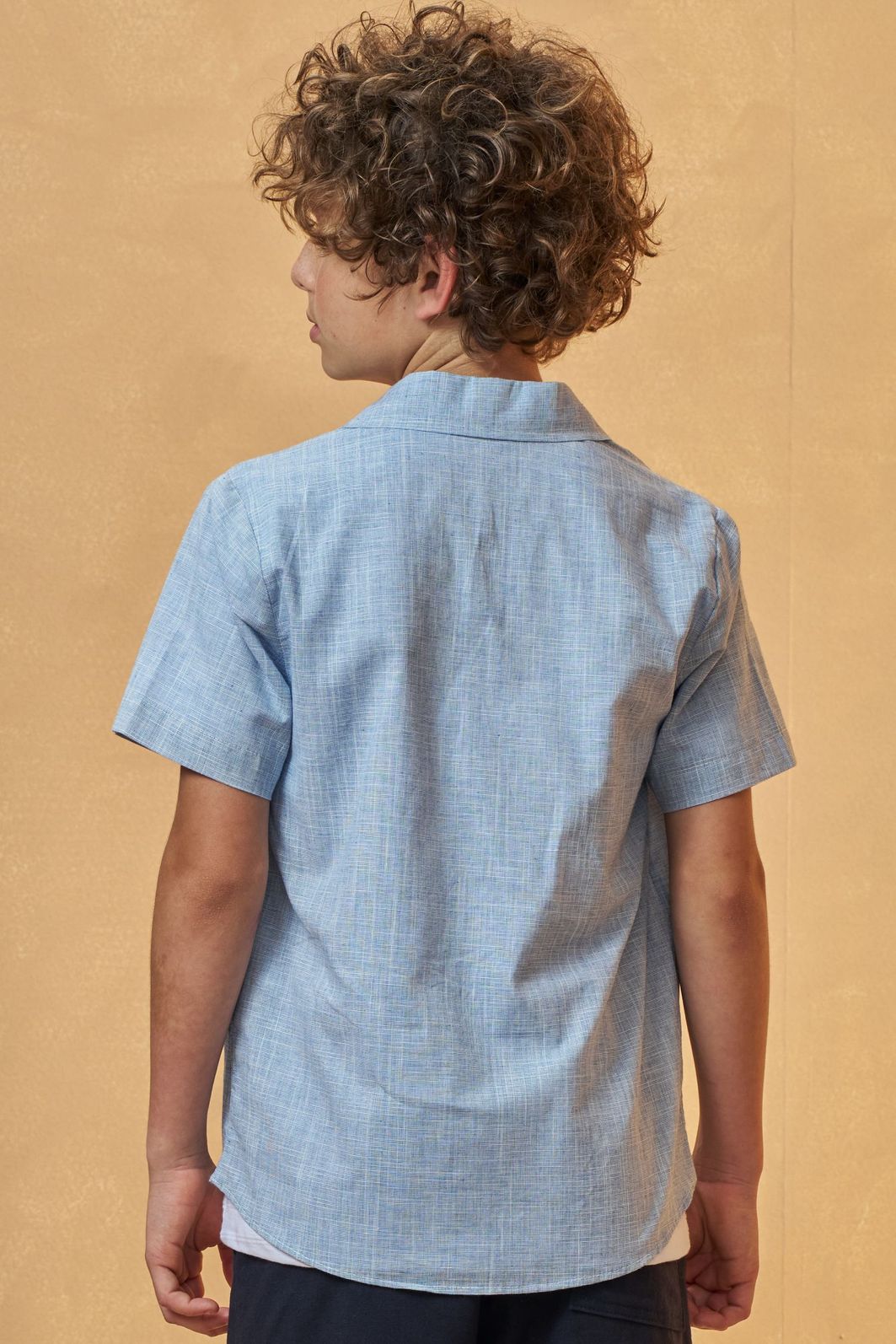 Camisa em verano chambray 96722 Johnny Fox Teen Menino Camisa em verano chambray 96722 Johnny Fox Teen Menino