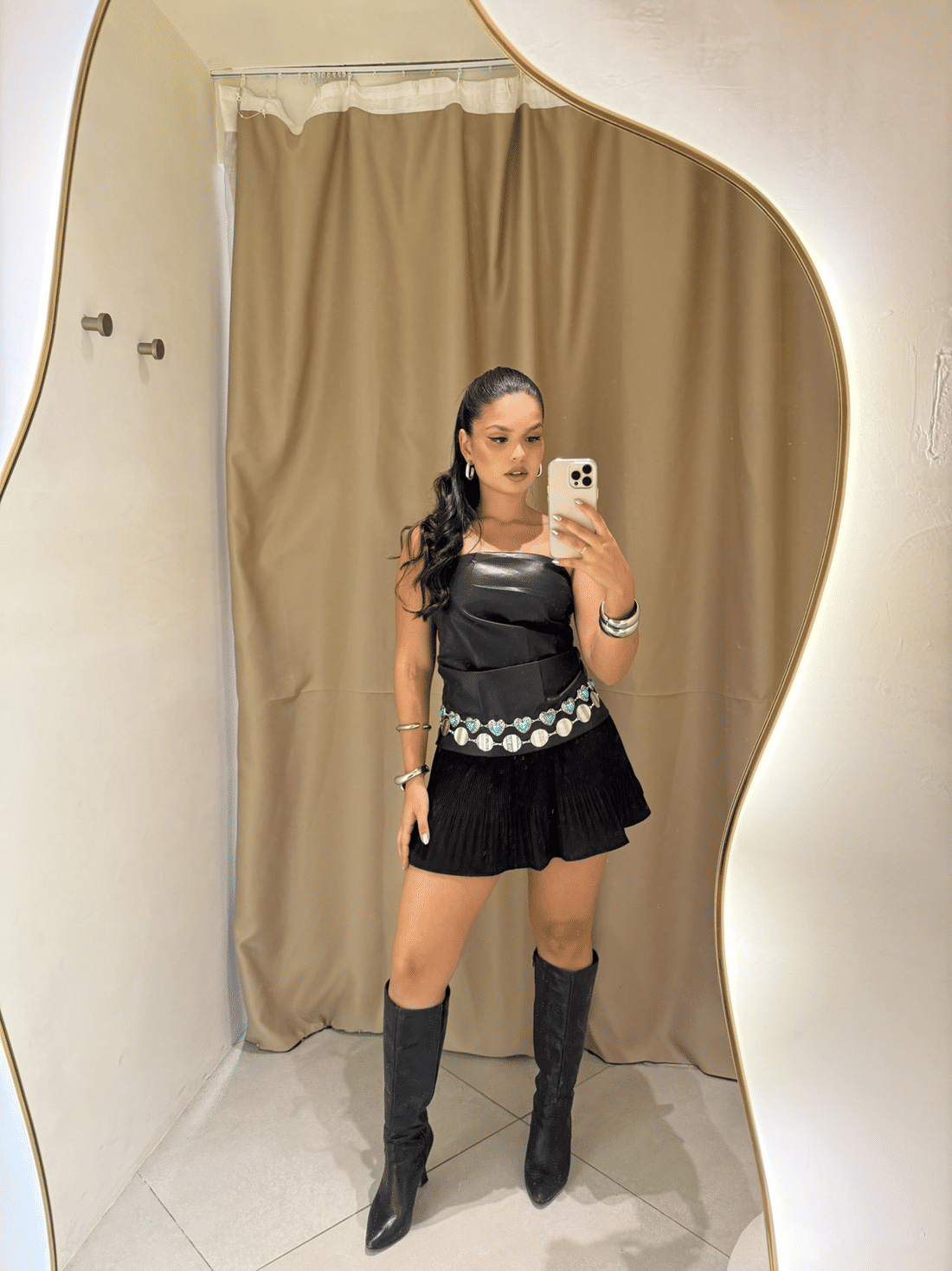 Blusa courino tomara que caia Blusa courino tomara que caia