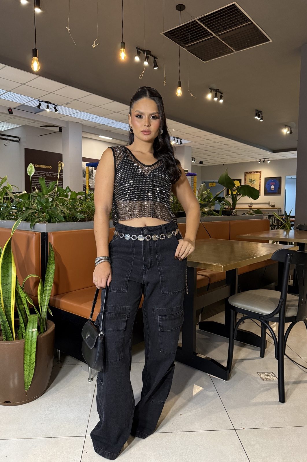 Blusa cropped tela brilho Blusa cropped tela brilho