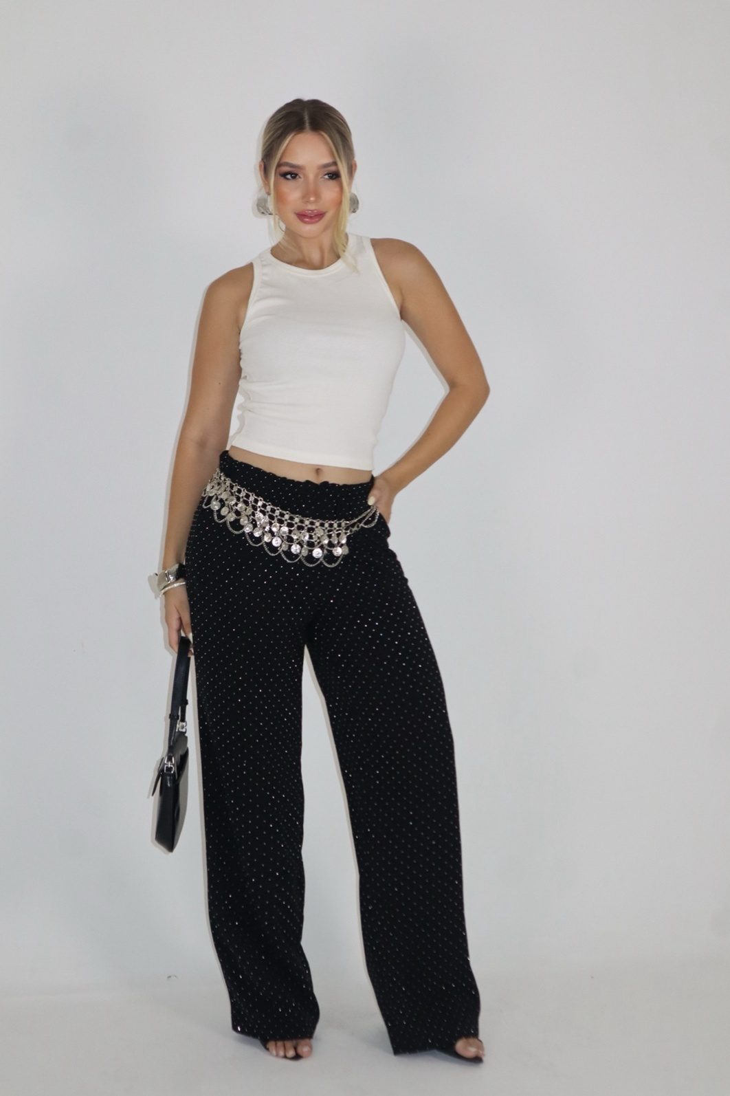 CALÇA BRILHO BUCARASTE CALÇA BRILHO BUCARASTE