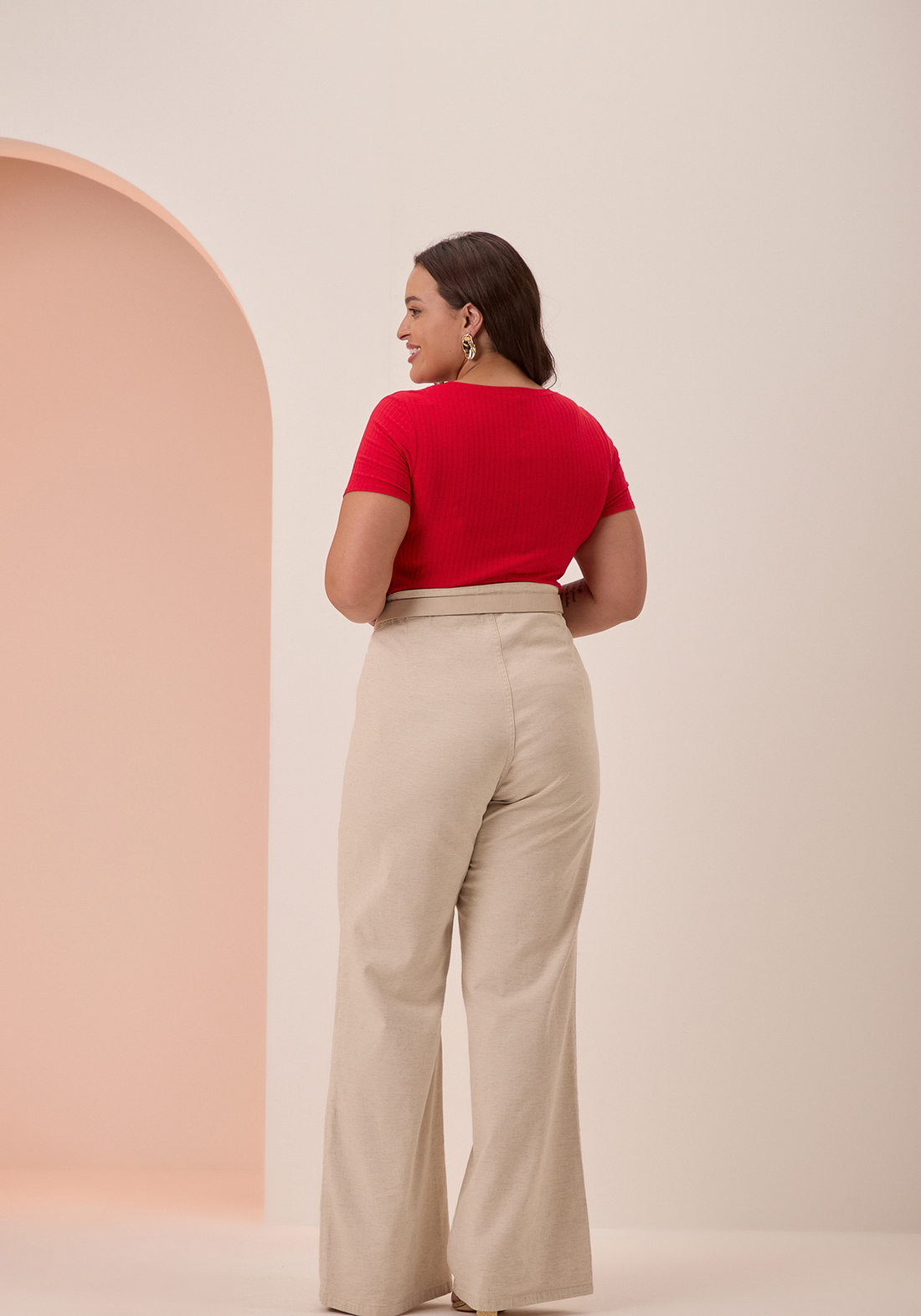 Blusa Lunender Viscose Elastano Malha Canelada Decote Redondo Básica Preto Blusa Lunender Viscose Elastano Malha Canelada Decote Redondo Básica Preto