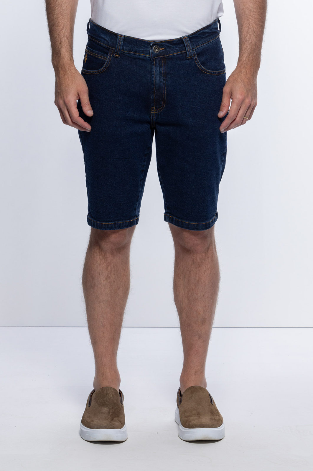 Bermuda Jeans Dlz Slim APVE com Bolso Aplicação Bordado Logo Azul Escuro