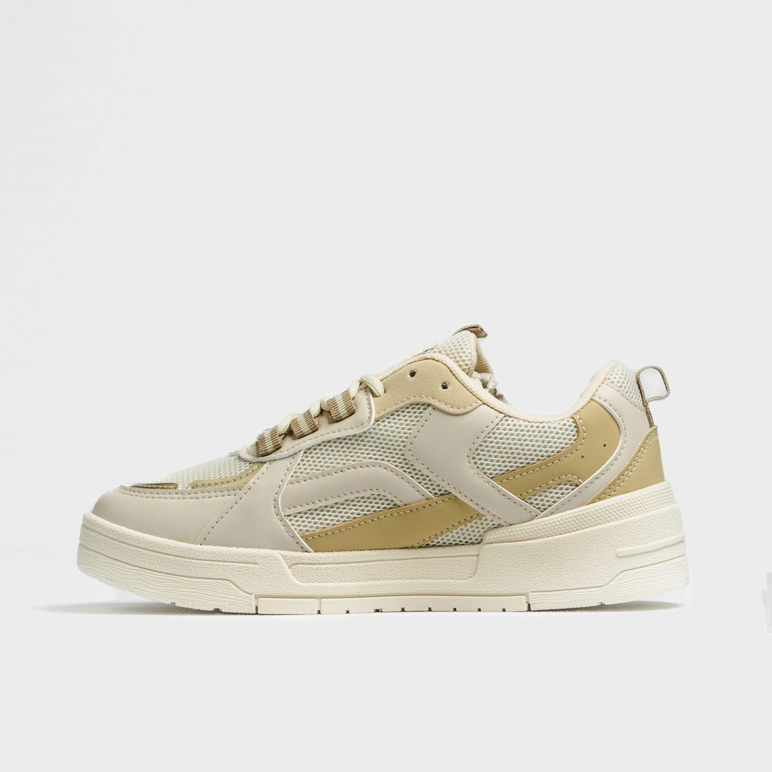 Tênis Ramarim com Recorte Tela Bege