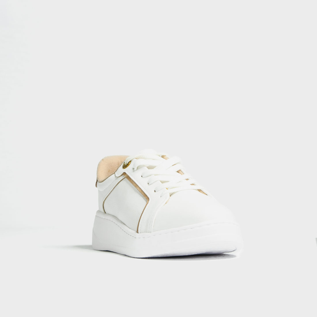 Tênis Flatform Modare Ultra Conforto Detalhe Metalizado Branco Tênis Flatform Modare Ultra Conforto Detalhe Metalizado Branco