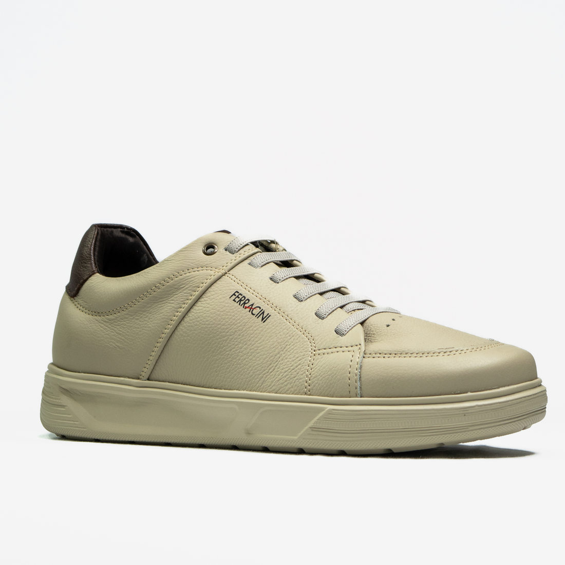 Sapatênis Ferracini Couro Tecnologia Fly Cadarço Elástico com Recortes Pesponto Solado Eva Trabalhad