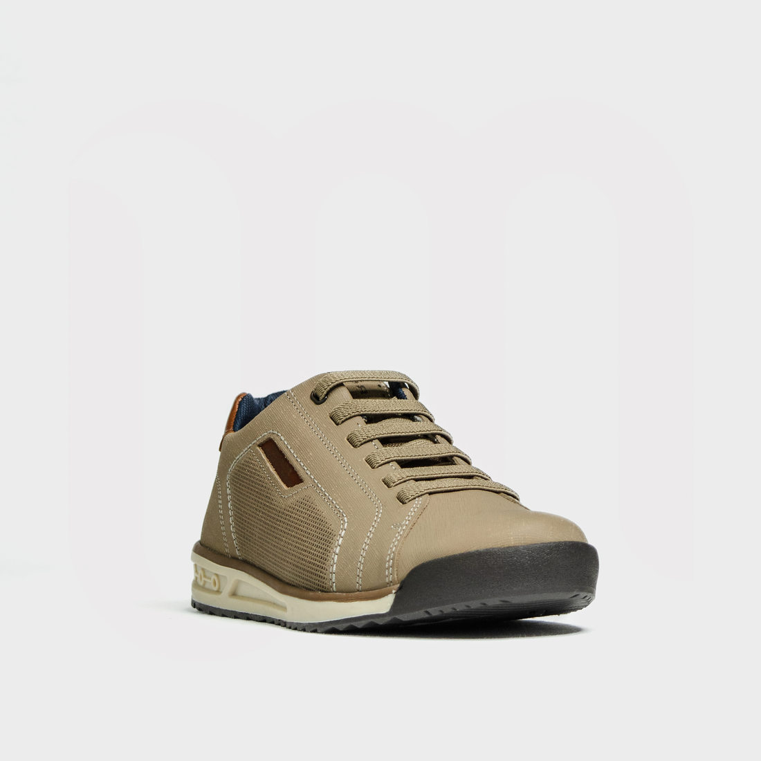 Sapatênis Pegada Couro Tecnologia Amortech System Cadarço Elástico Língua Nylon Lateral Microperfuro