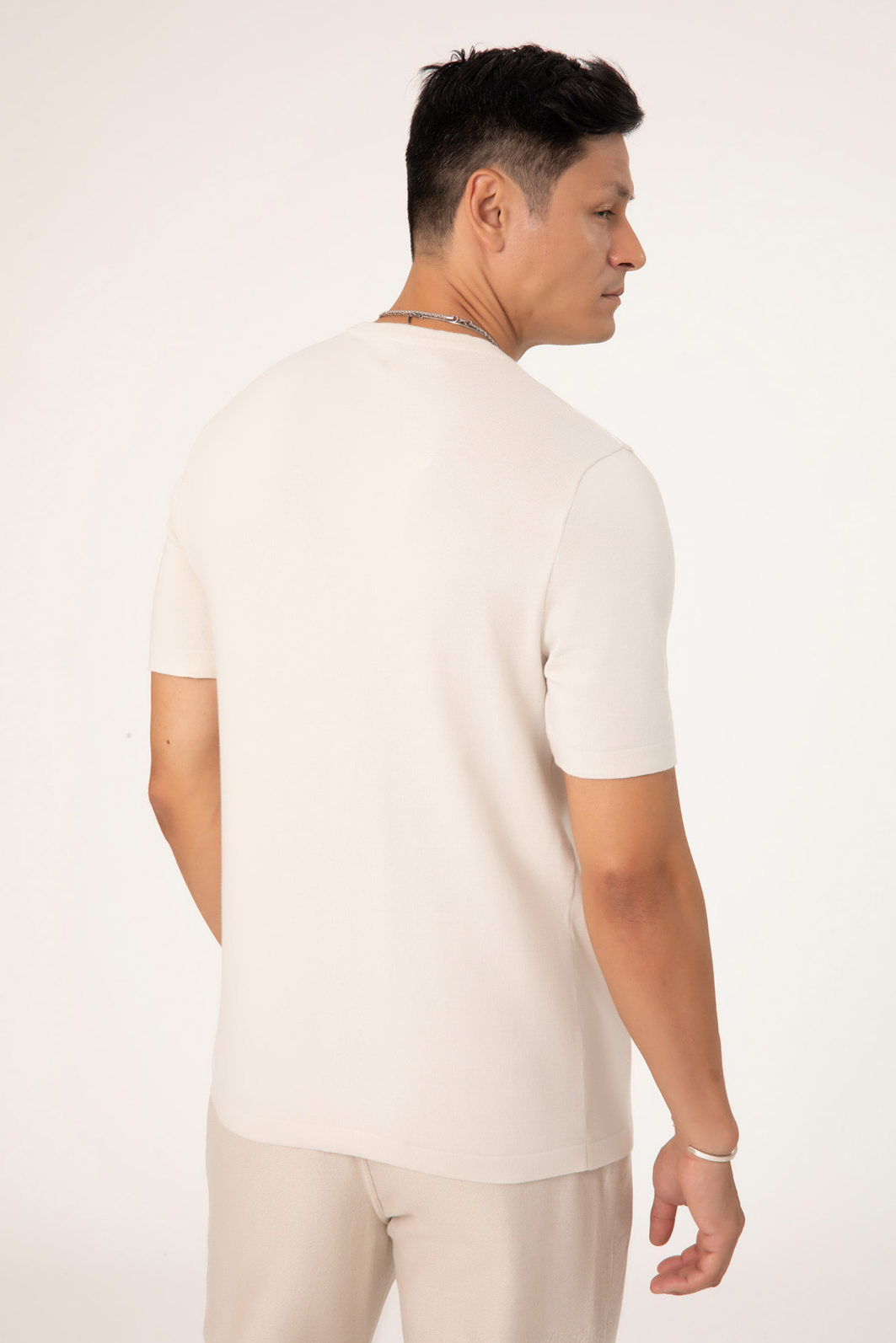 Camiseta Dlz Algodão Manga Curta Lisa Bege Camiseta Dlz Algodão Manga Curta Lisa Bege