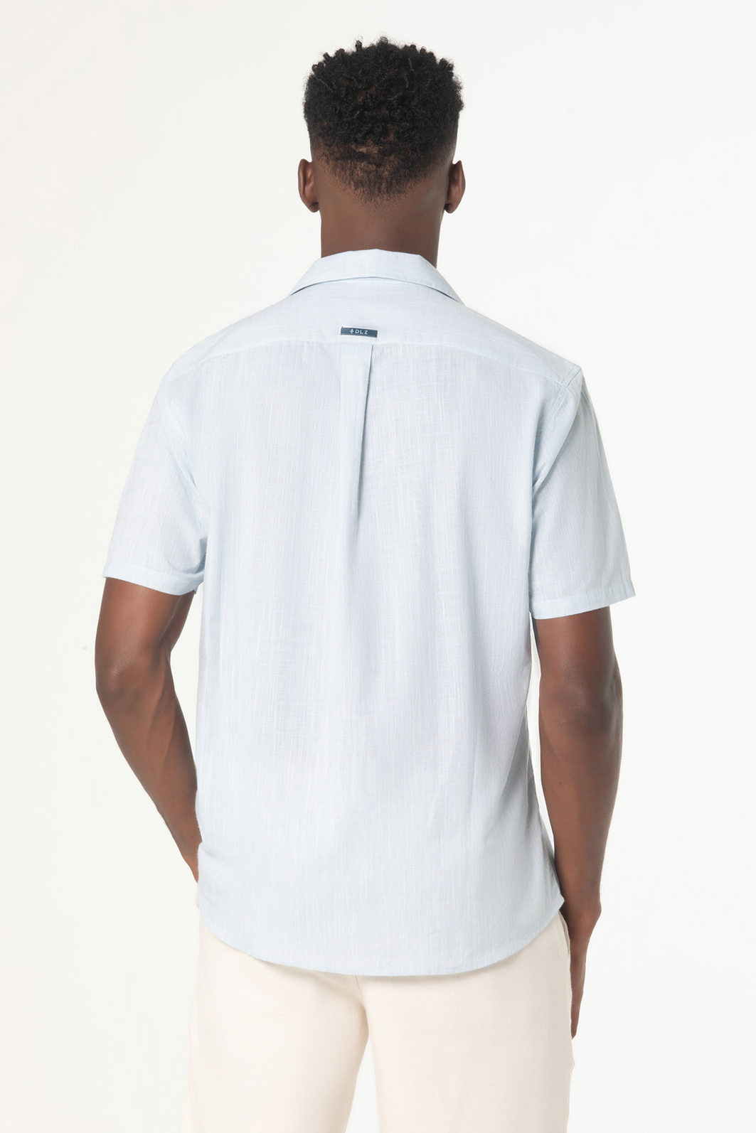 Camisa Dlz Comfort Algodão Gola Colarinho Manga Curta Lisa Aplicação Bordado Logo Fechamento Botões