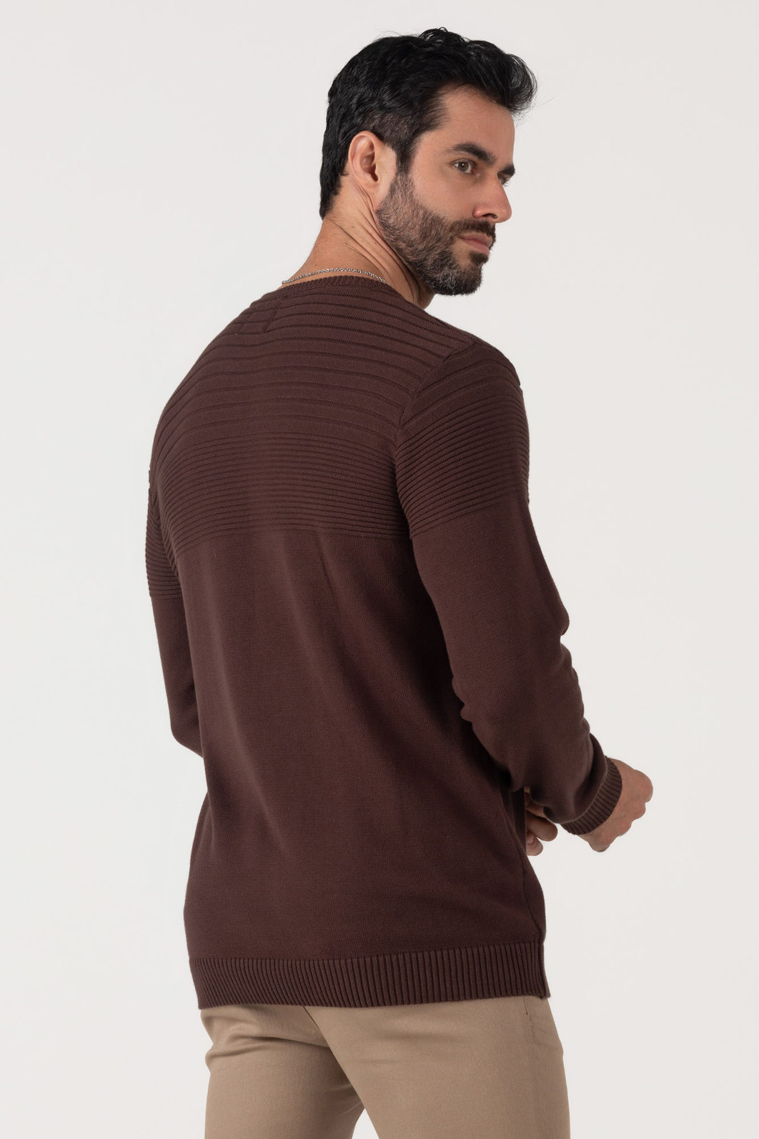 Blusa Suéter Dlz Tricô Algodão Manga Longa Liso Recortes Linhas Aplicação Logo Marrom