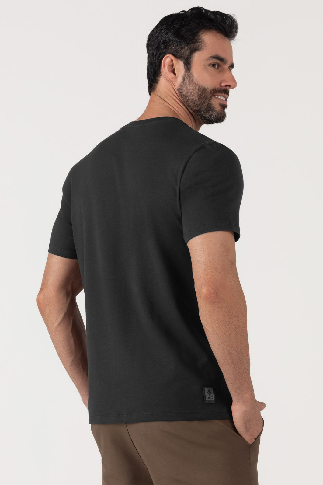 Camiseta Dlz Algodão Elastano Stretch Básica Aplicação Bordado Logo Preto Camiseta Dlz Algodão Elastano Stretch Básica Aplicação Bordado Logo Preto