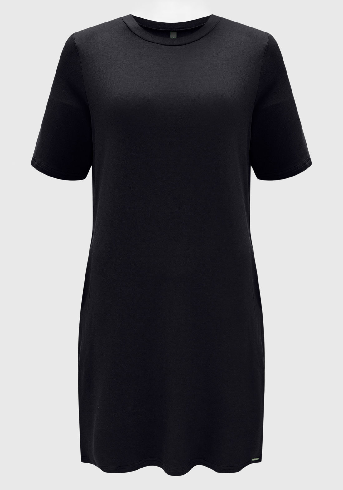 Vestido Curto Lunender Viscose Elastano Manga Curta Liso com Bolso Preto Vestido Curto Lunender Viscose Elastano Manga Curta Liso com Bolso Preto