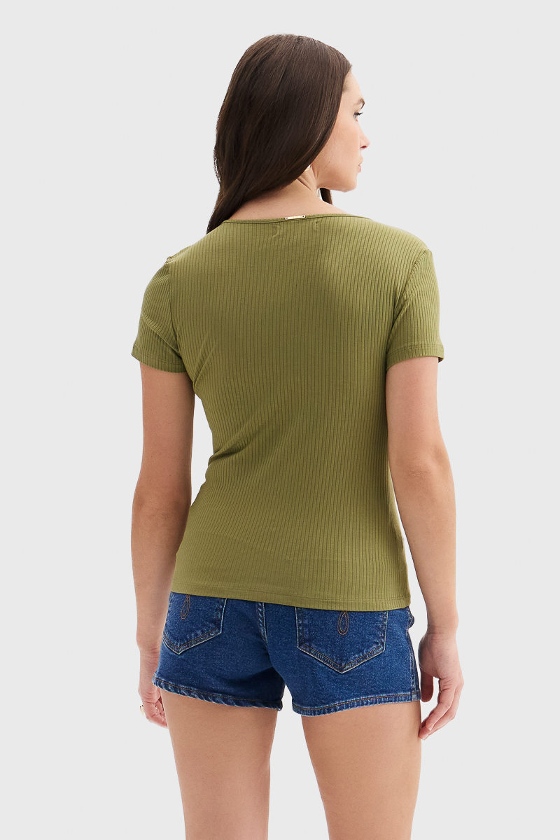 Blusa Flor de Lis Viscose Elastano Malha Manga Curta Básica Lisa Verde