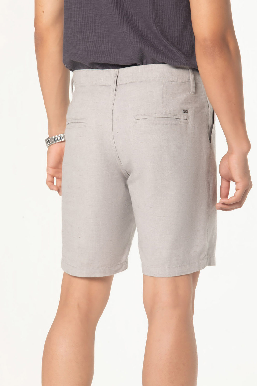 Bermuda Dlz Chino AALPV Aplicação Bordado Logo Bolso Faca Cinza Mescla Bermuda Dlz Chino AALPV Aplicação Bordado Logo Bolso Faca Cinza Mescla