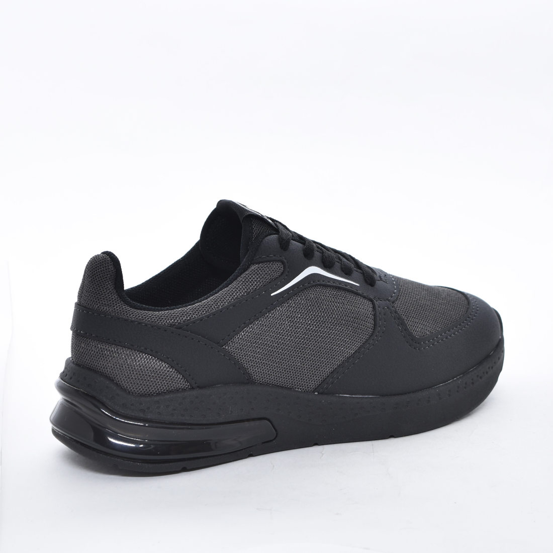 Tênis Jogger Molekinho Tela com Recortes Solado em Gel Preto