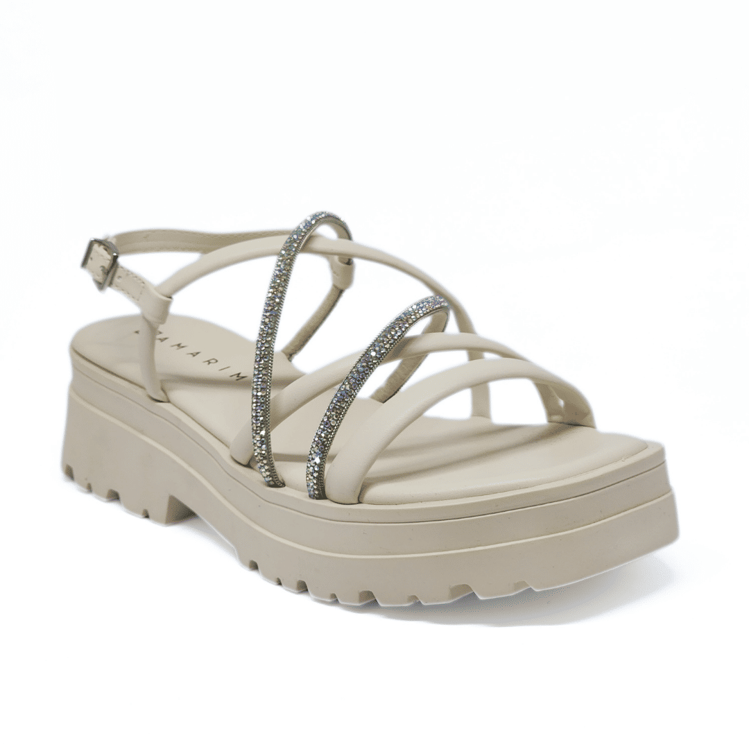 Sandália Papete Ramarim Tiras Transpassada Aplicação Strass Solado Tratorado Off White Sandália Papete Ramarim Tiras Transpassada Aplicação Strass Solado Tratorado Off White