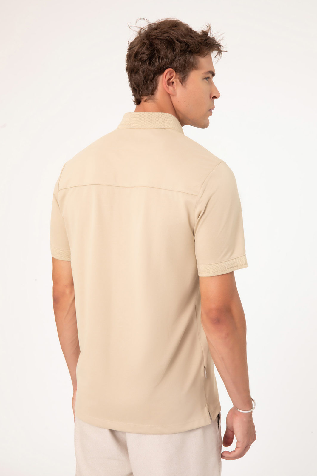 Camisa Polo Dlz Algodão Elastano Gola Colarinho Ribana Trabalhada Manga Curta Lisa Aplicação Bordado Camisa Polo Dlz Algodão Elastano Gola Colarinho Ribana Trabalhada Manga Curta Lisa Aplicação Bordado