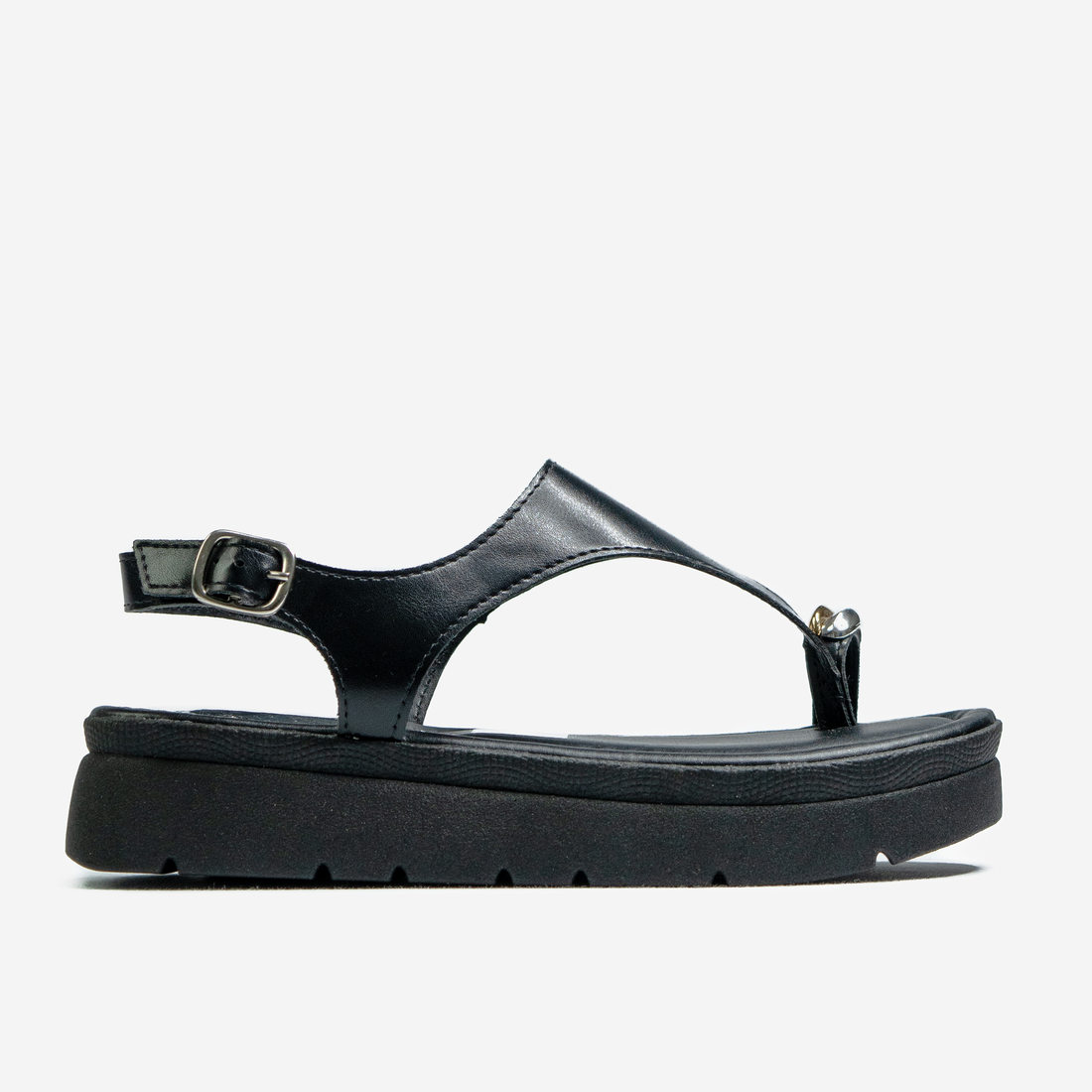 Sandália Papete Mississipi Dedo Detalhe Metal Fechamento Fivela Solado Tratorado Preto Sandália Papete Mississipi Dedo Detalhe Metal Fechamento Fivela Solado Tratorado Preto