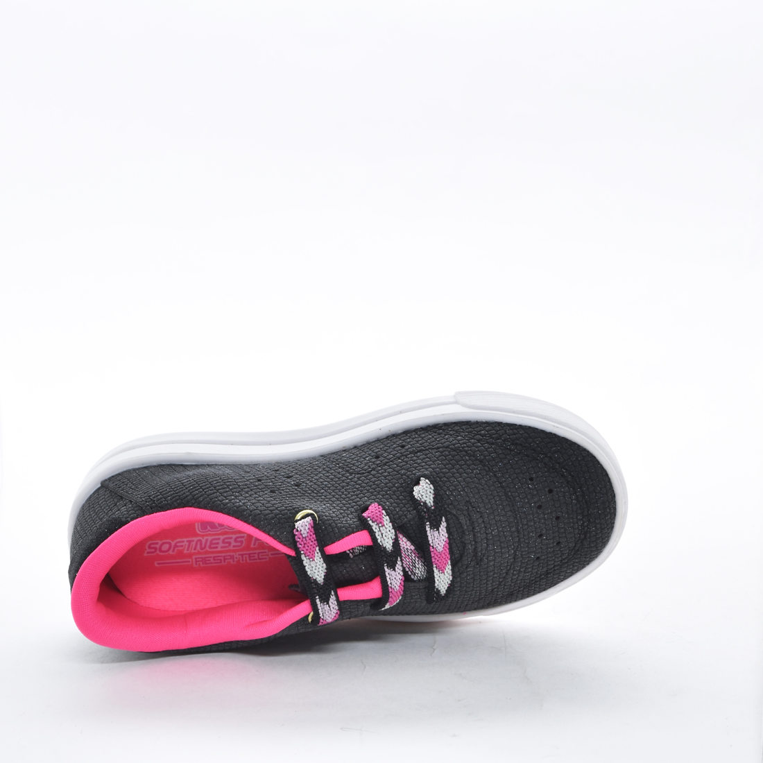 Tênis Slip On Kidy Tecnologia Respi-Tec Cabedal Microperfuros Brilho Cadarço Colorido Preto