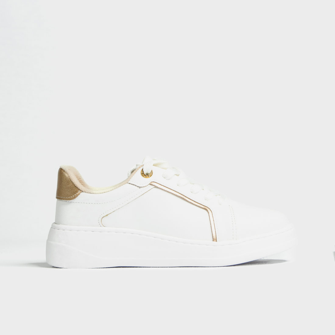 Tênis Flatform Modare Ultra Conforto Detalhe Metalizado Branco Tênis Flatform Modare Ultra Conforto Detalhe Metalizado Branco