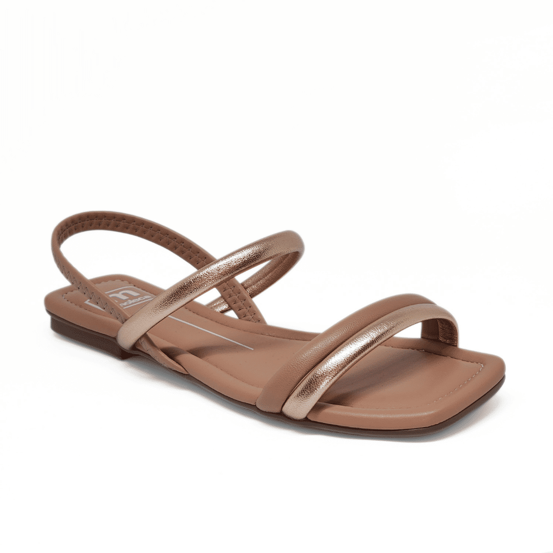Sandália Moleca Bico Quadrado Cabedal Tiras Metalizada Posterior Elástico Bege Sandália Moleca Bico Quadrado Cabedal Tiras Metalizada Posterior Elástico Bege