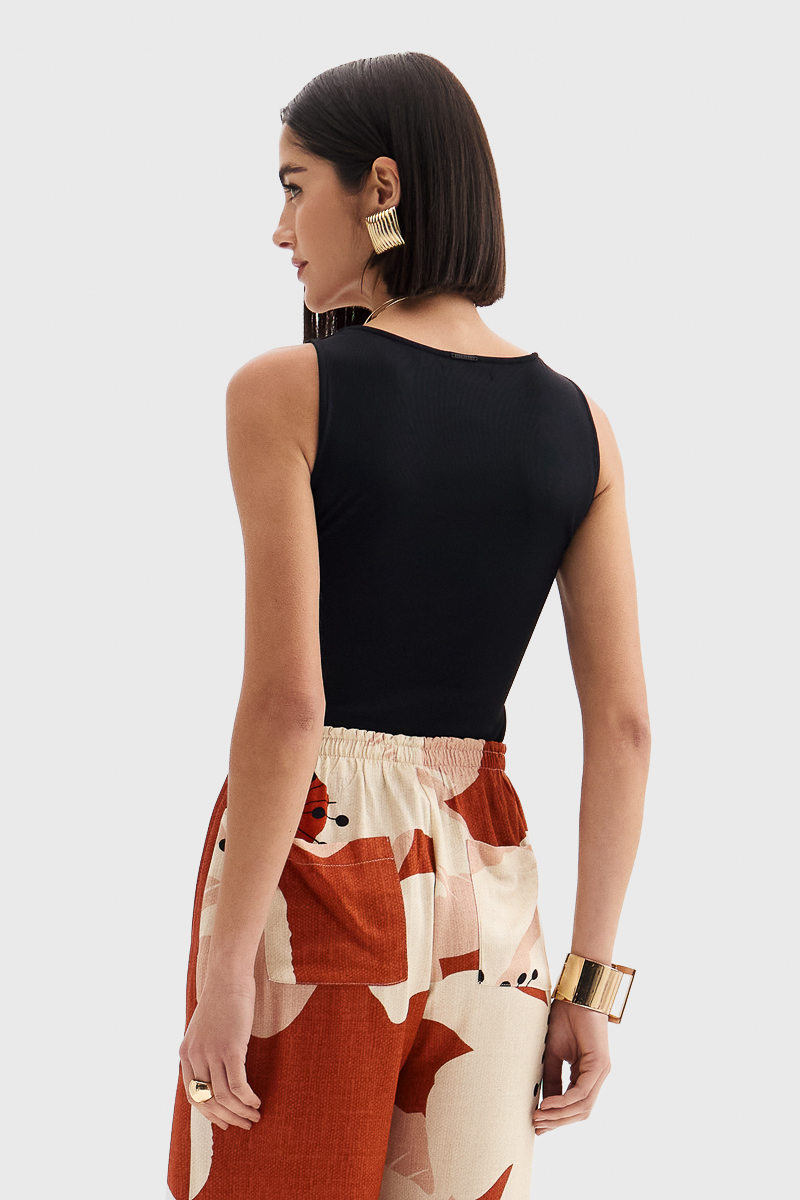 Blusa Flor de Lis Poliamida Elastano Decote Quadrado Lisa Preto