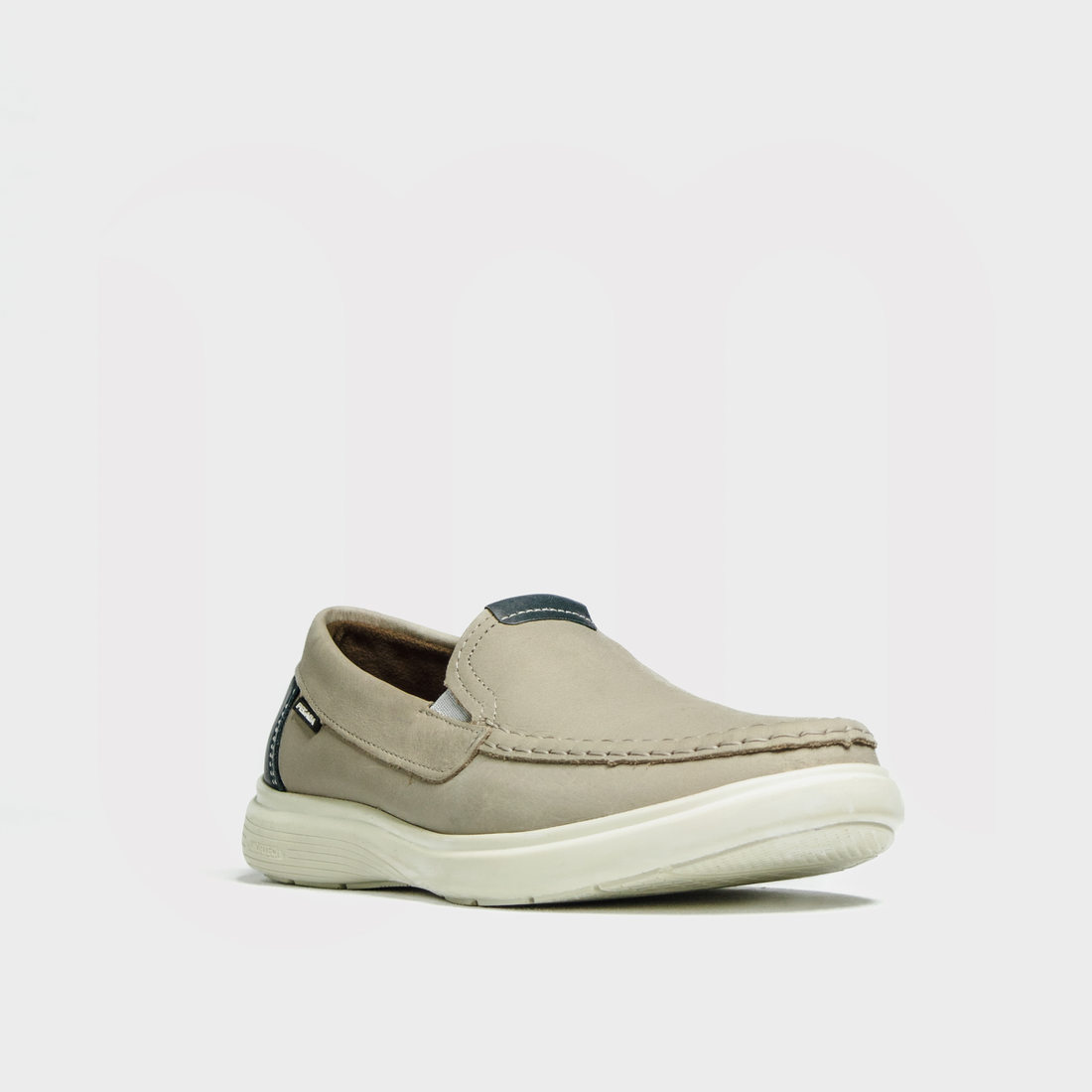 Sapato Mocassim Pegada Couro Tecnologia Amortech com Amortecedor em Gel Lateral Elástico Liso Detalh Sapato Mocassim Pegada Couro Tecnologia Amortech com Amortecedor em Gel Lateral Elástico Liso Detalh