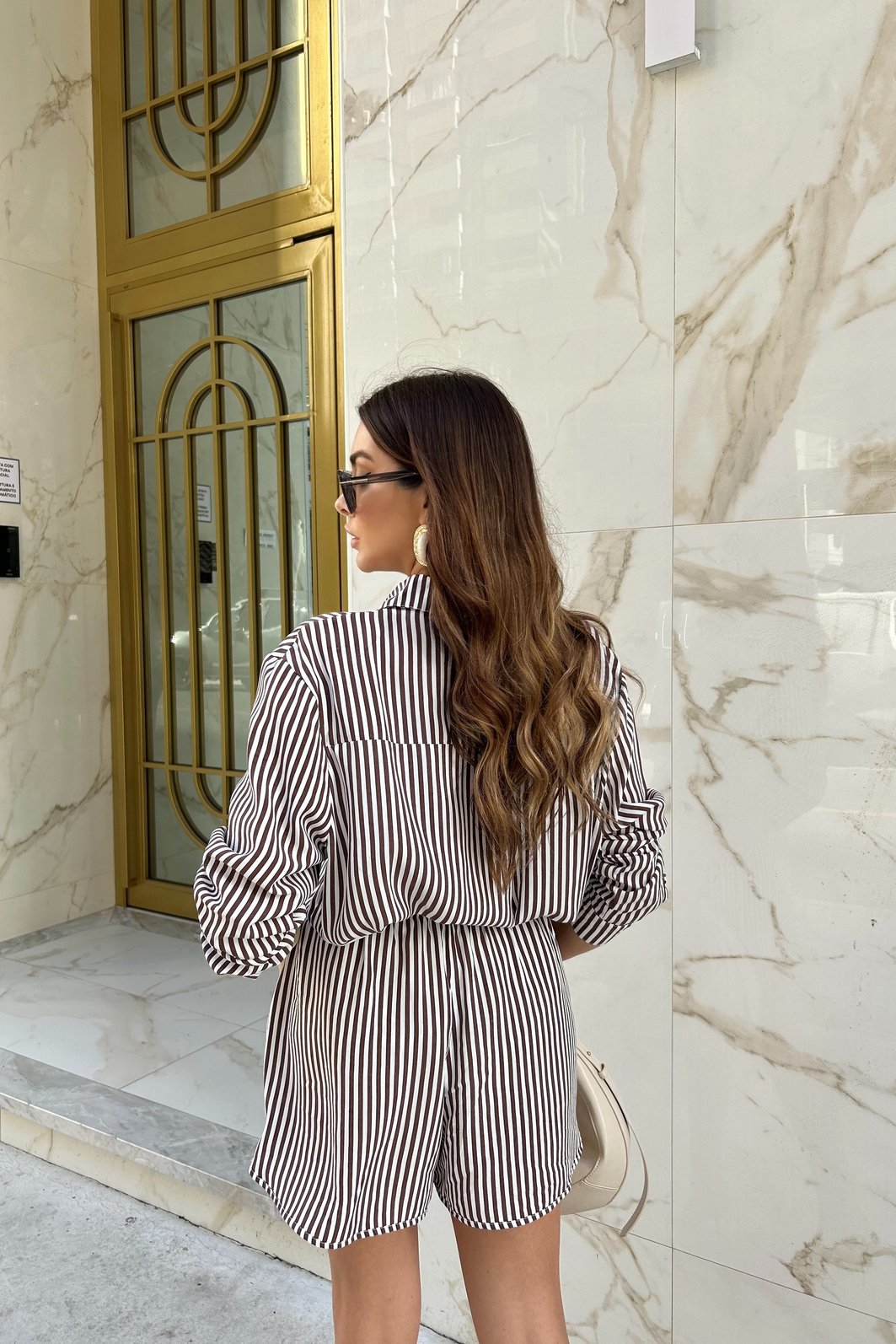 CAMISA LISTRADA MARESIA MARROM