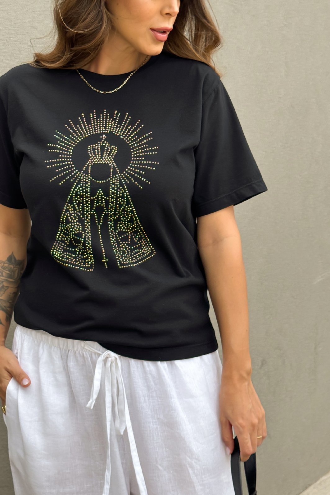 T-SHIRT ESTONADA NOSSA SENHORA APARECIDA PRETA