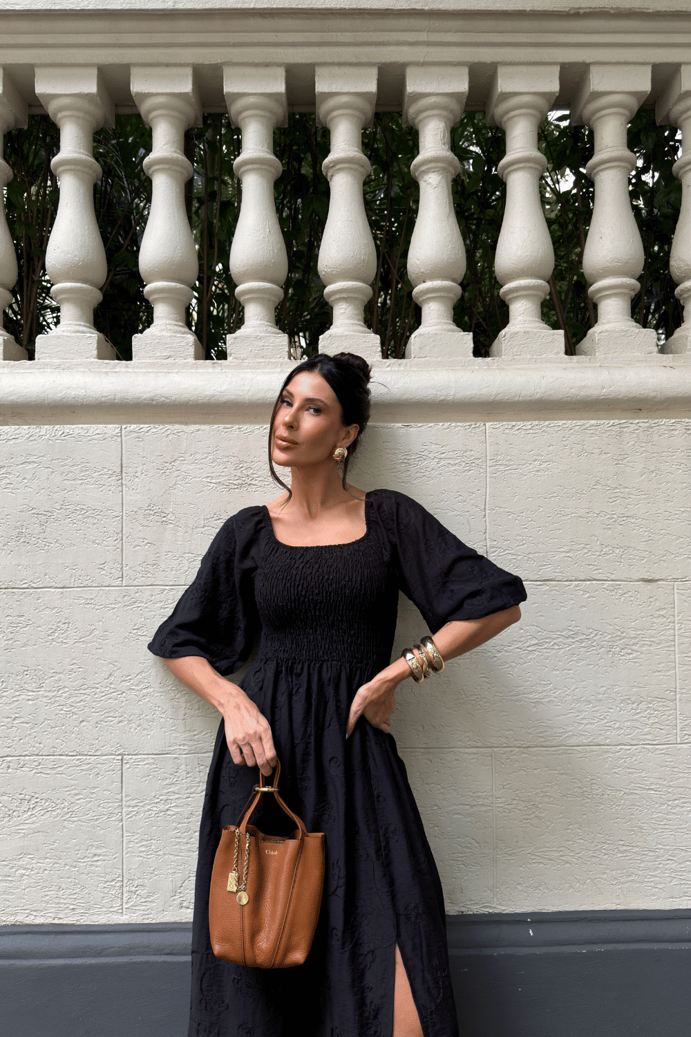 VESTIDO MIDI BORDADO BARBARA PRETO