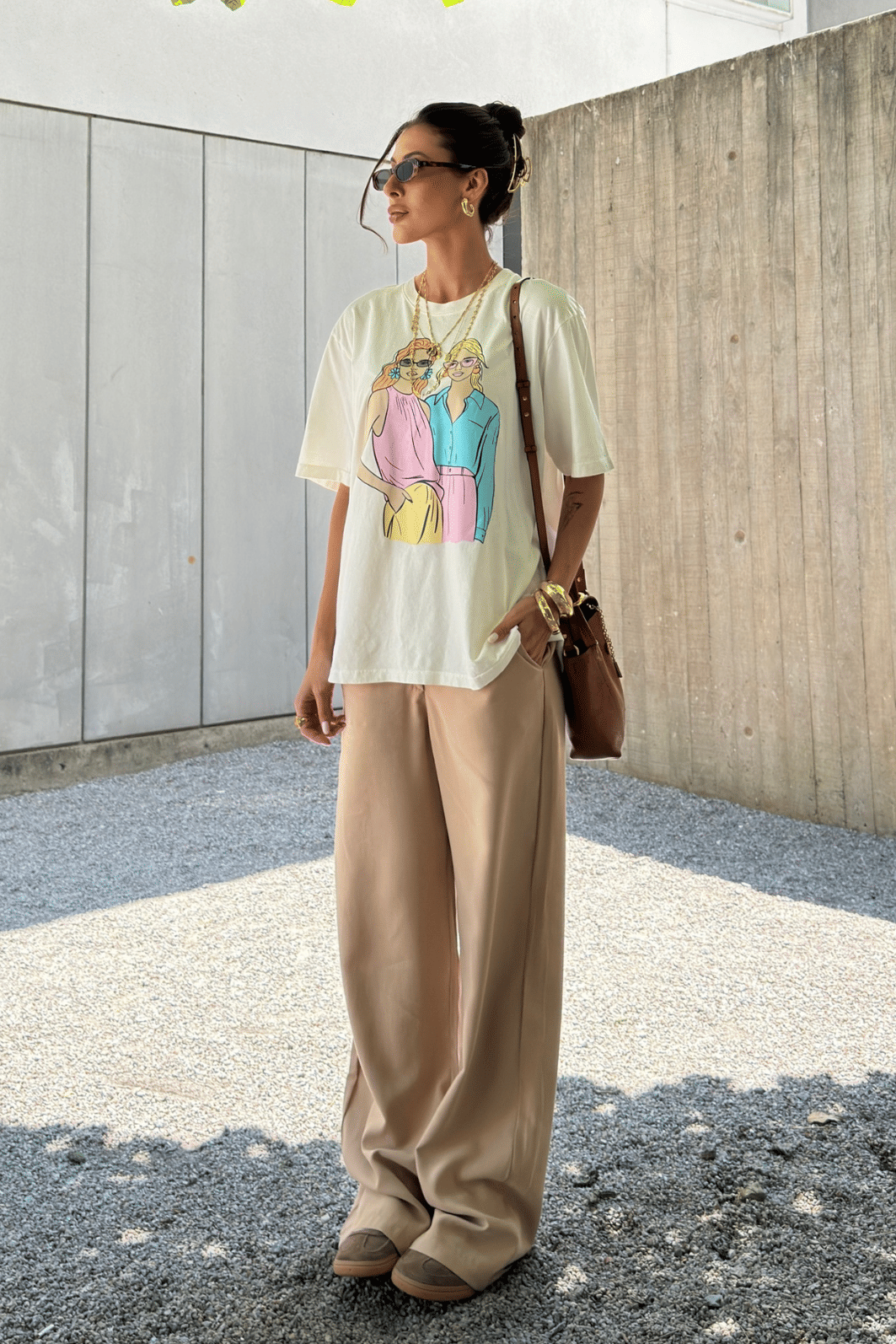 T-SHIRT OVERSIZED AESTHETIC GIRLS OFF WHITE