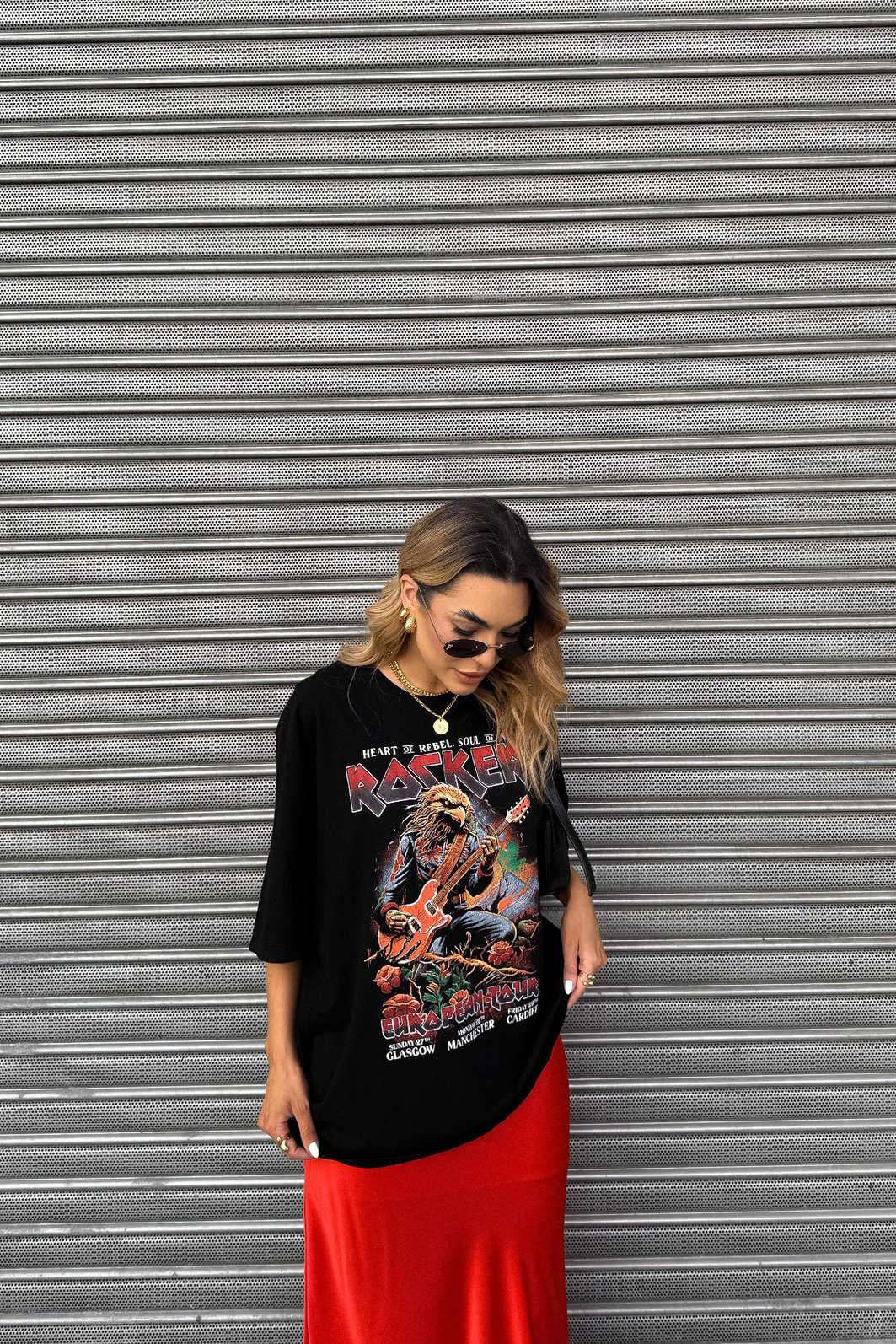 T-SHIRT OVERSIZED ESTONADA HEART REBEL PRETA