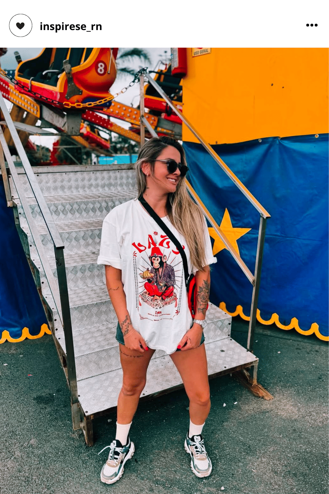 T-SHIRT OVERSIZED DM MONKEY OFF WHITE