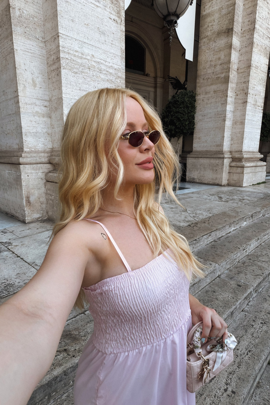VESTIDO MIDI COM FORRO E BUSTO EM LASTEX PANDORA ROSA CLARO