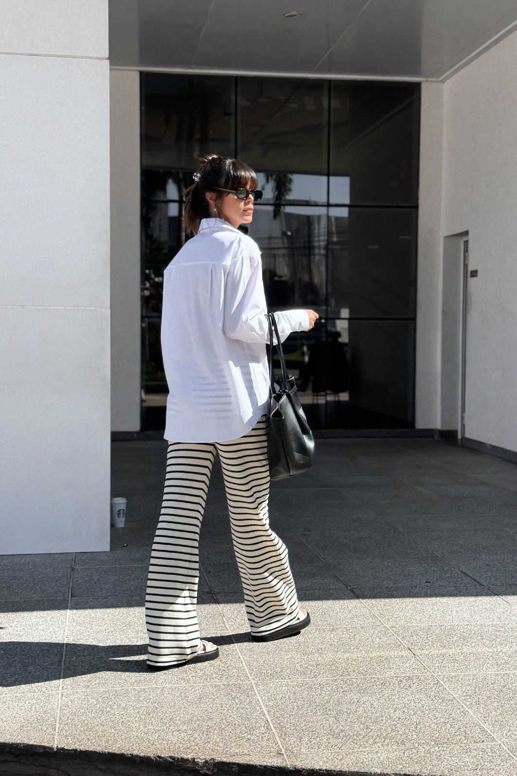 CALÇA JULIA LISTRADA NAVY OFF WHITE