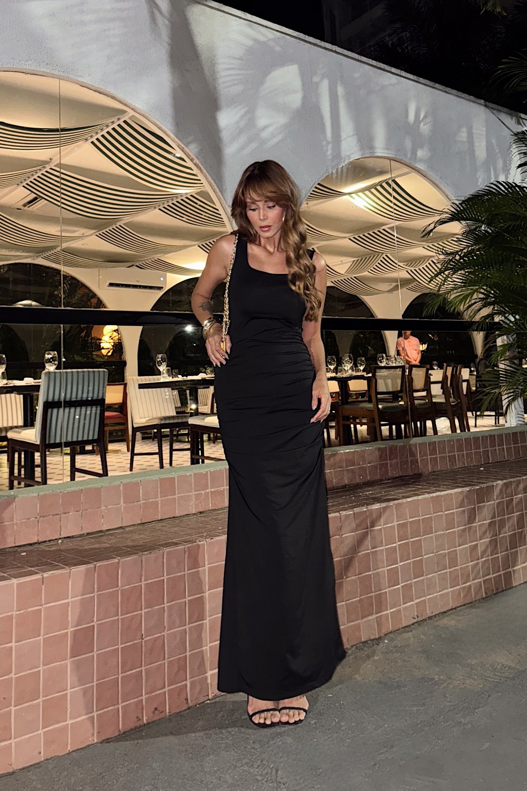 VESTIDO DECOTE QUADRADO GORGEOUS PRETO
